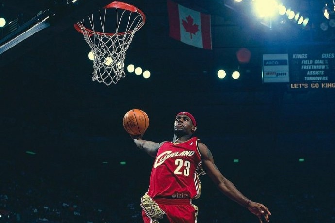 骑士拒绝詹姆斯交易请求，坚守年轻核心发展路线